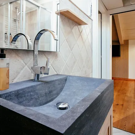 Coq En Pate Apartment *